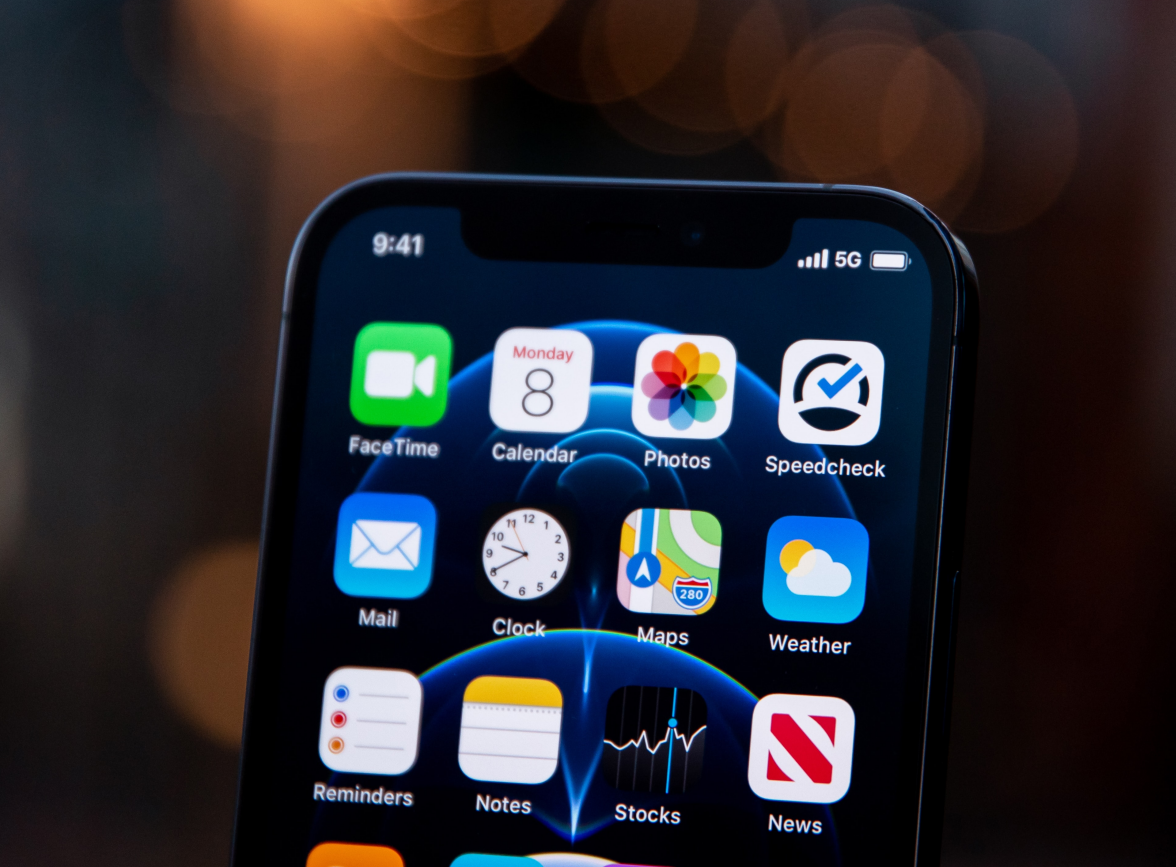 通川苹果手机维修分享为什么 iPhone 12 在冬季会自动关机 
